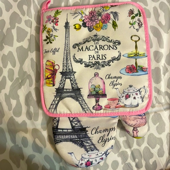 💌PARIS GLAM POT HOLDER AND OVEN MITT - Picture 3 of 4